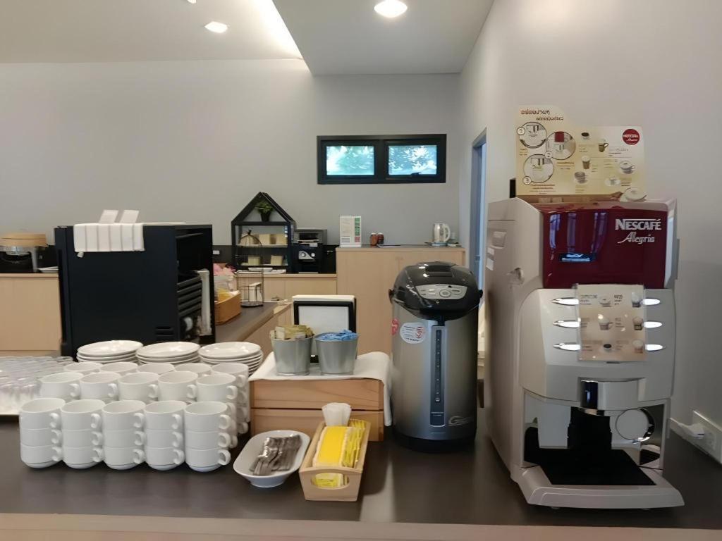 Sans Hotel Ratchaburi Экстерьер фото